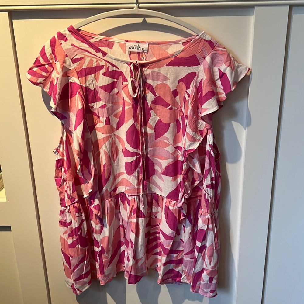 NWT Emily Wonder top from Chic Soul